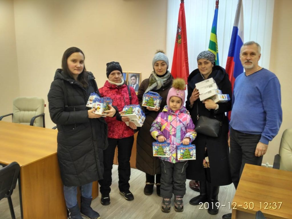 Поздравление с Новым годом, многодетных семей Ленинского района